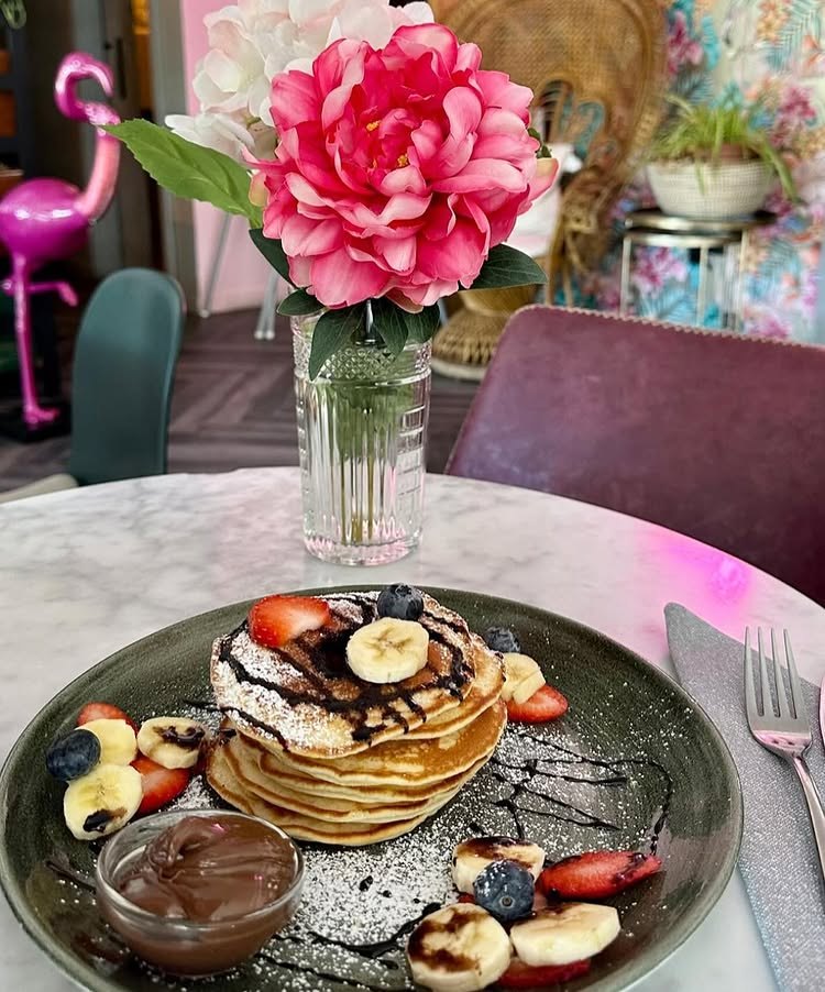 Pancake brunch plate